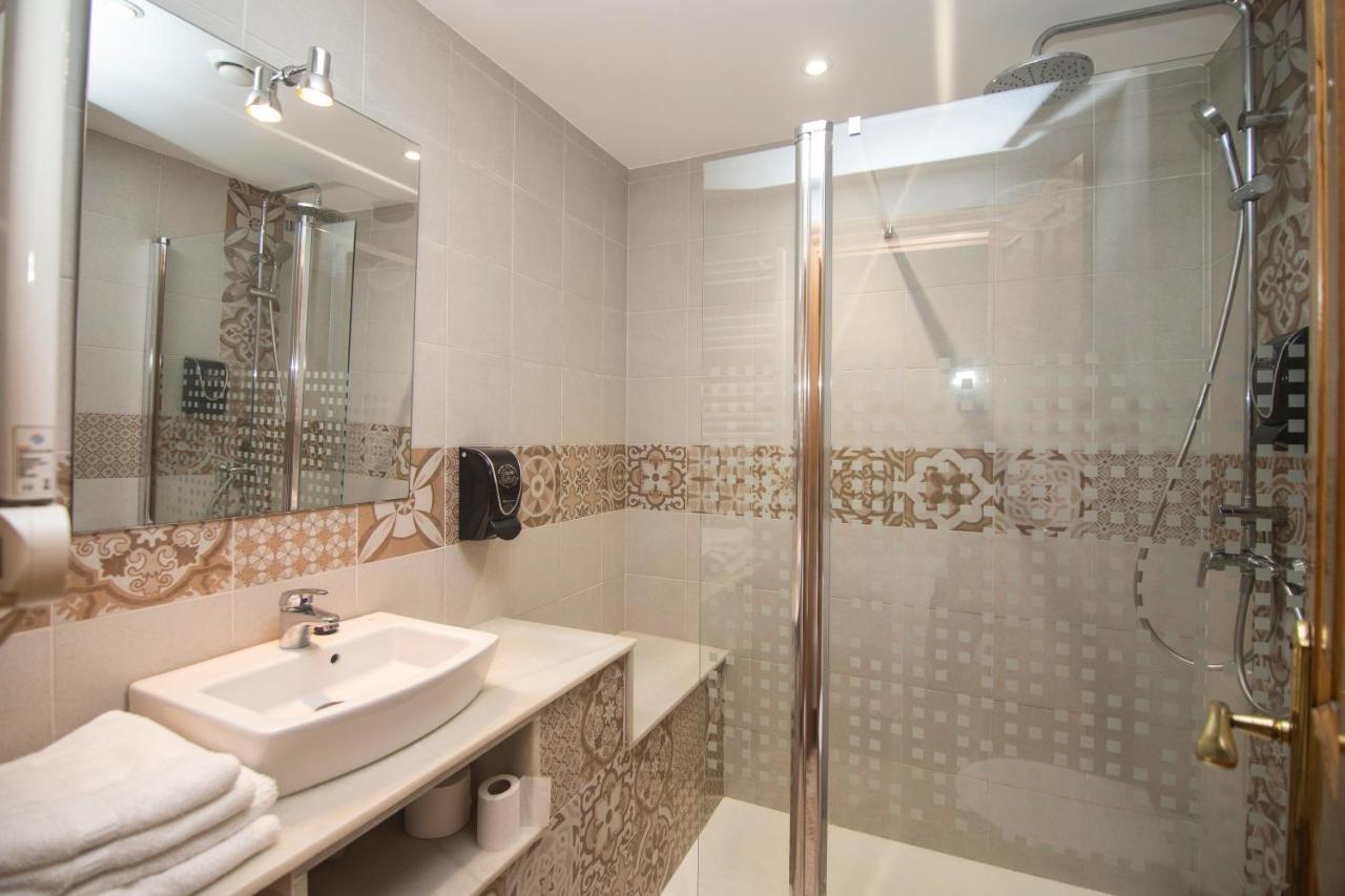 Casa Nunez Pensionat Fonfría Exteriör bild