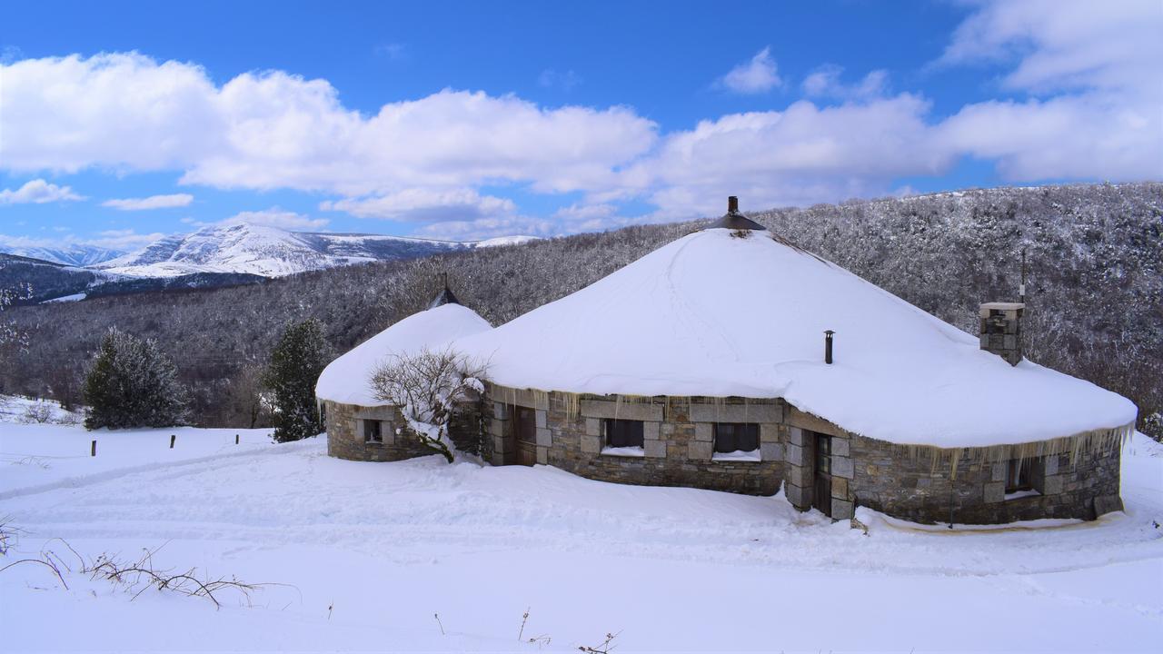 Casa Nunez Pensionat Fonfría Exteriör bild